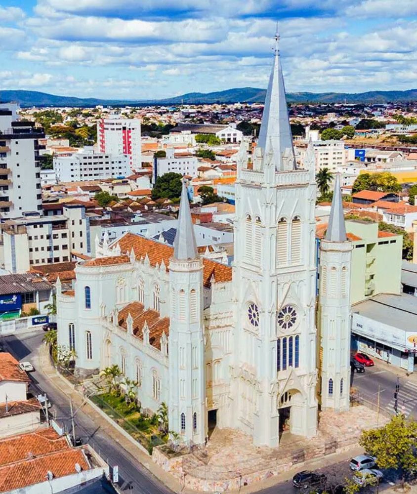 Curso de Inglês em Montes Claros | Escola Perto de Mim Montes Claros